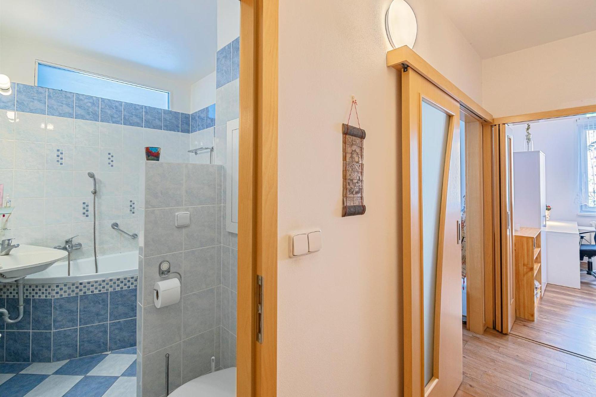 A Private In A Shared Flat - Soukromy Ve Sdilenem Byte Ubytování v soukromí